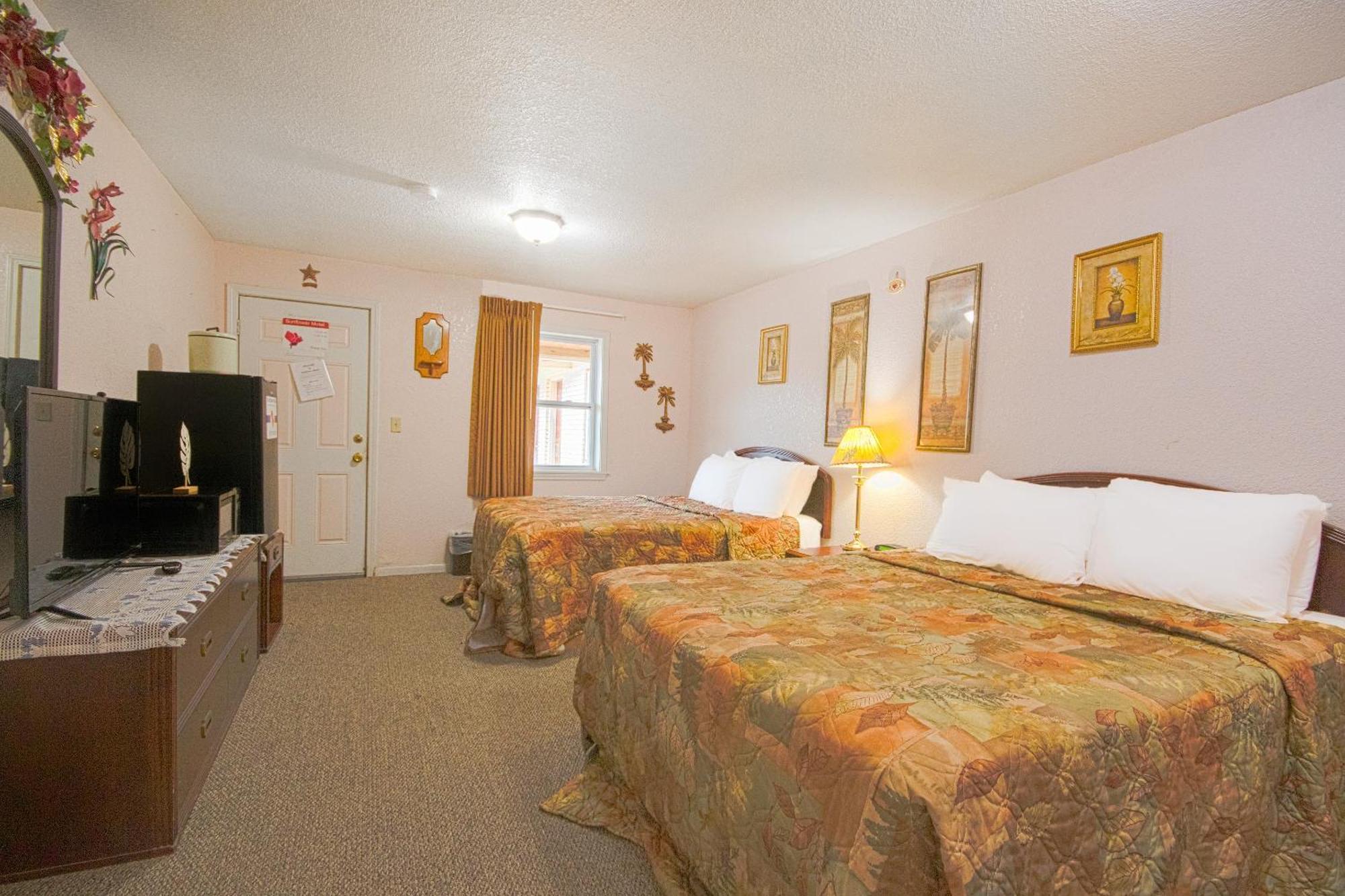 Sunflower Motel Hiawatha By Oyo Exterior foto